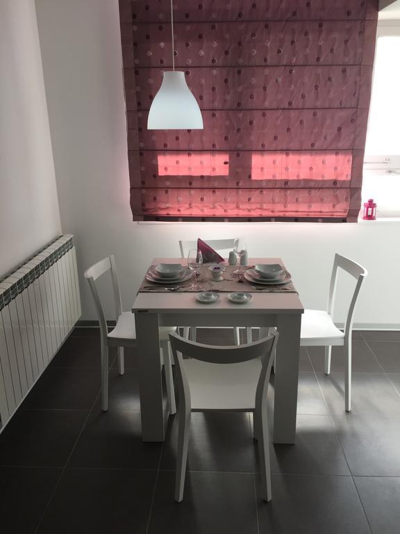 Arenacentar Apartments Пула Екстериор снимка