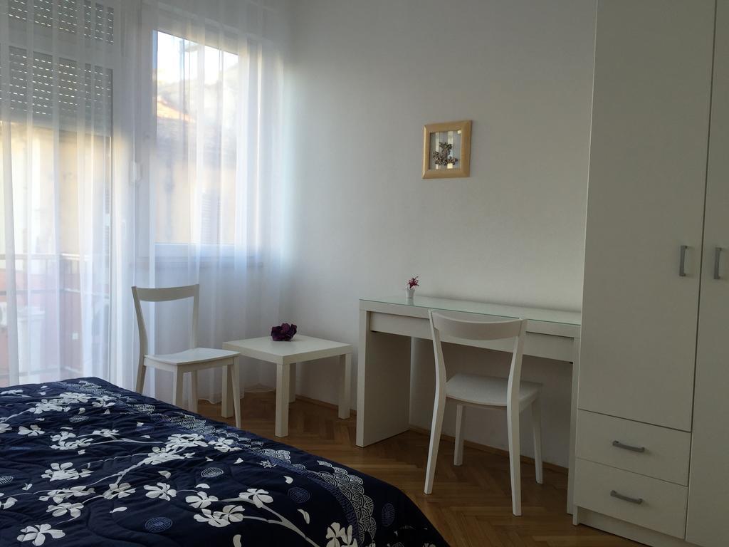 Arenacentar Apartments Пула Екстериор снимка